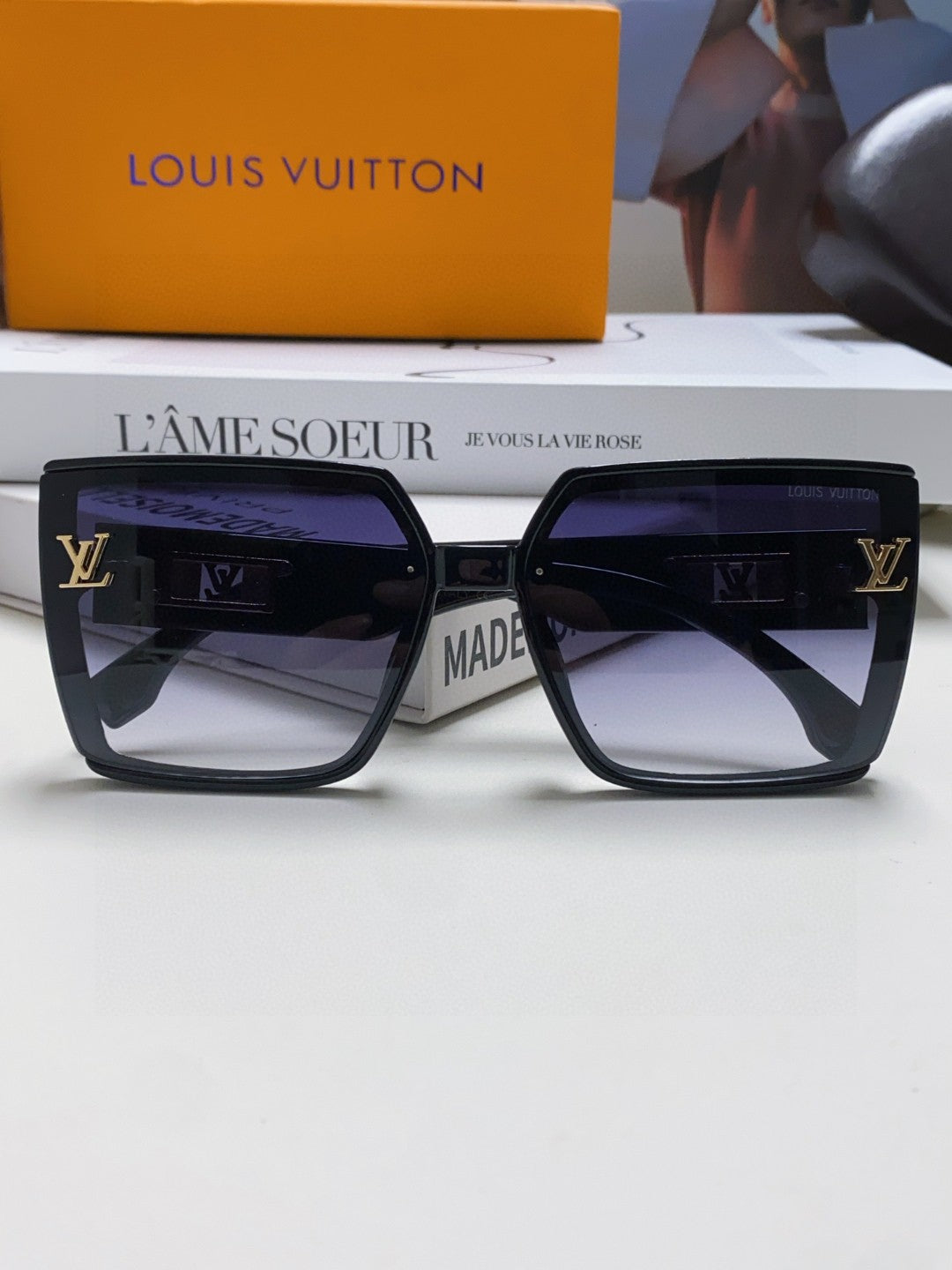 Louis Vuitton Polarized Oversized Gray Lens Sunglasses for Men & Wome - 933764 - detail image 6