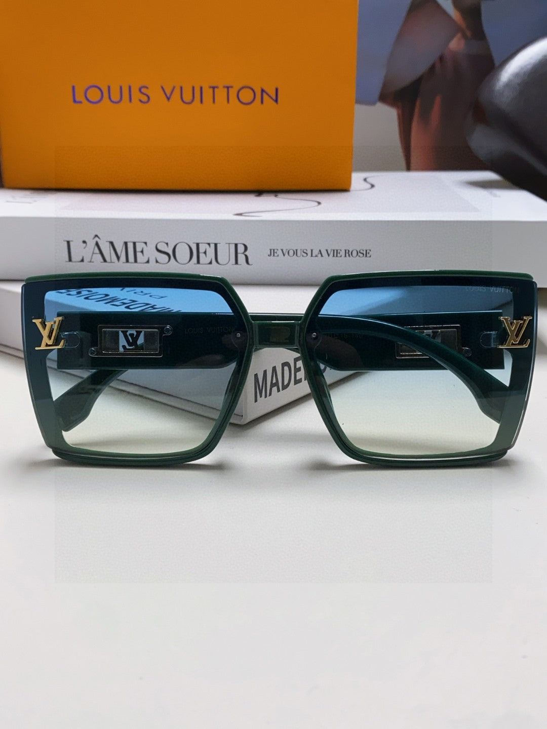 Louis Vuitton Polarized Oversized Black Lens Sunglasses for Men & Wom - 933765 - detail image 6