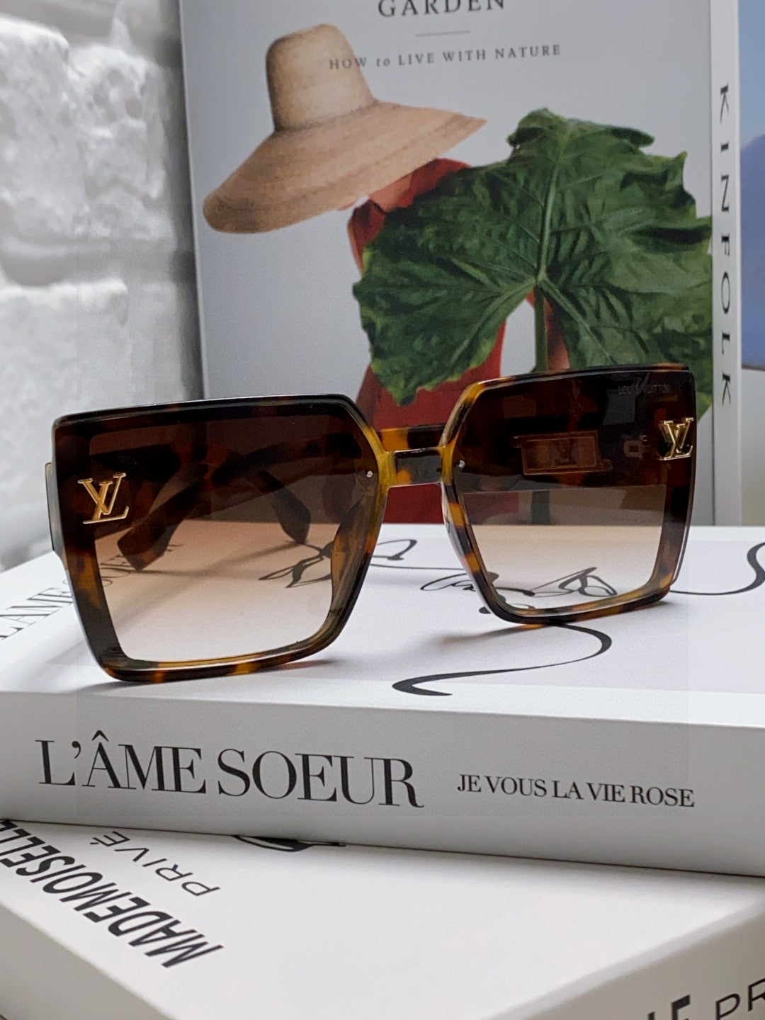 Louis Vuitton Polarized Oversized Brown Lens Sunglasses for Men & Wom - 933766