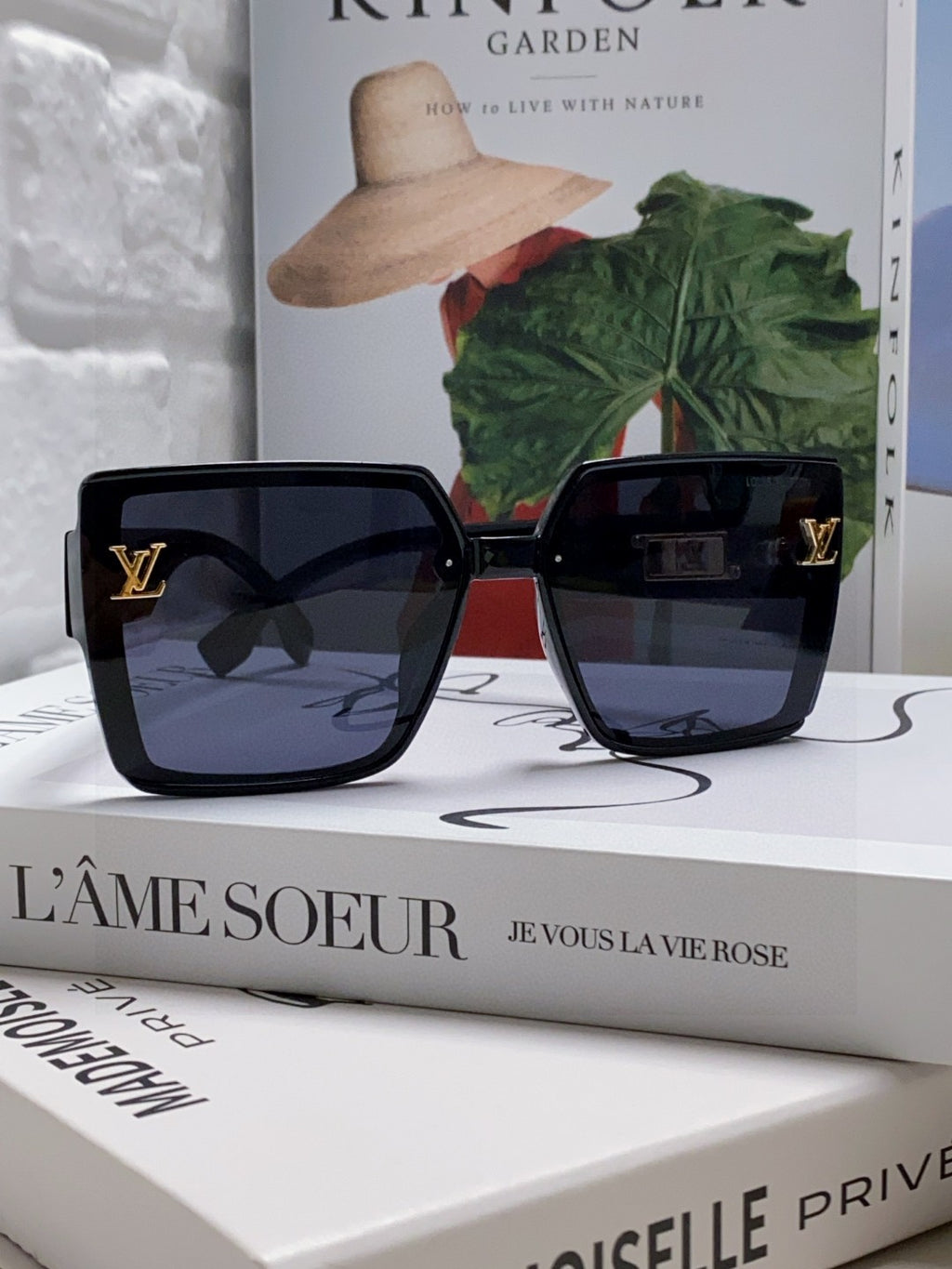 Louis Vuitton Polarized Oversized Blue Lens Sunglasses for Men & Wome - 933767