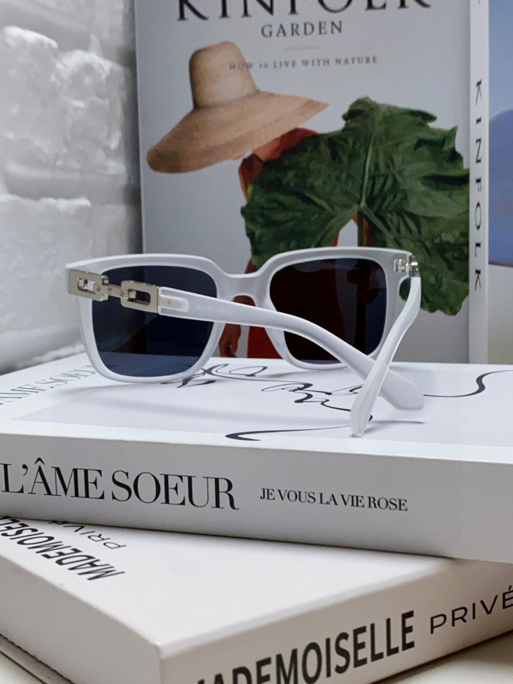 Louis Vuitton Square Blue Lens Sunglasses for Men & Women - 933771 - detail image 2