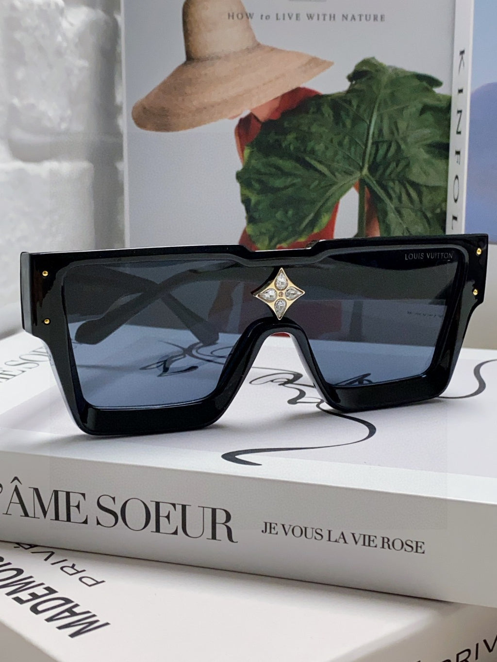 Louis Vuitton Square Black Lens Sunglasses for Men & Women - 933776