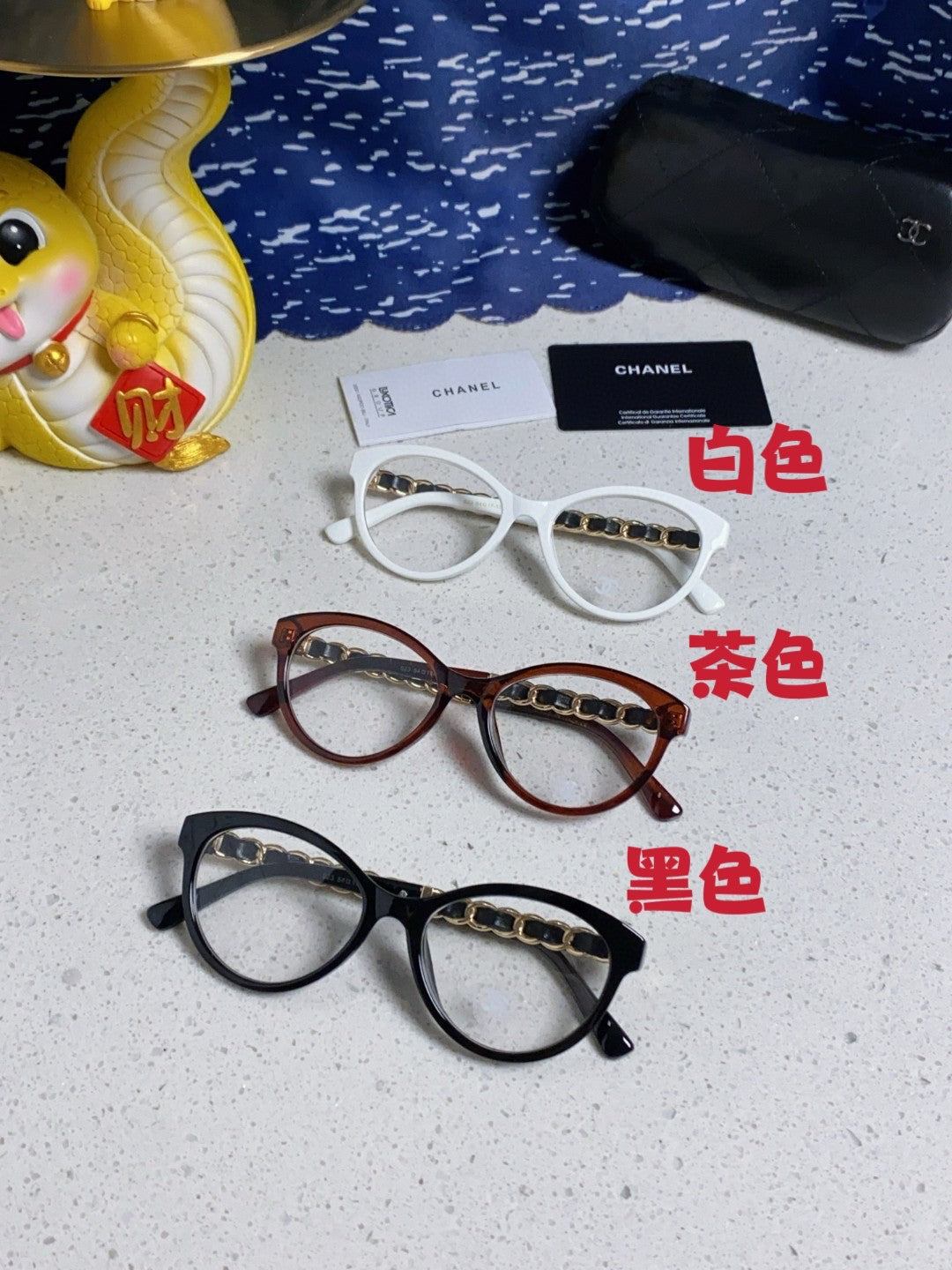 Chanel Cat-Eye Gold Lens Sunglasses for Women - detail image 11
