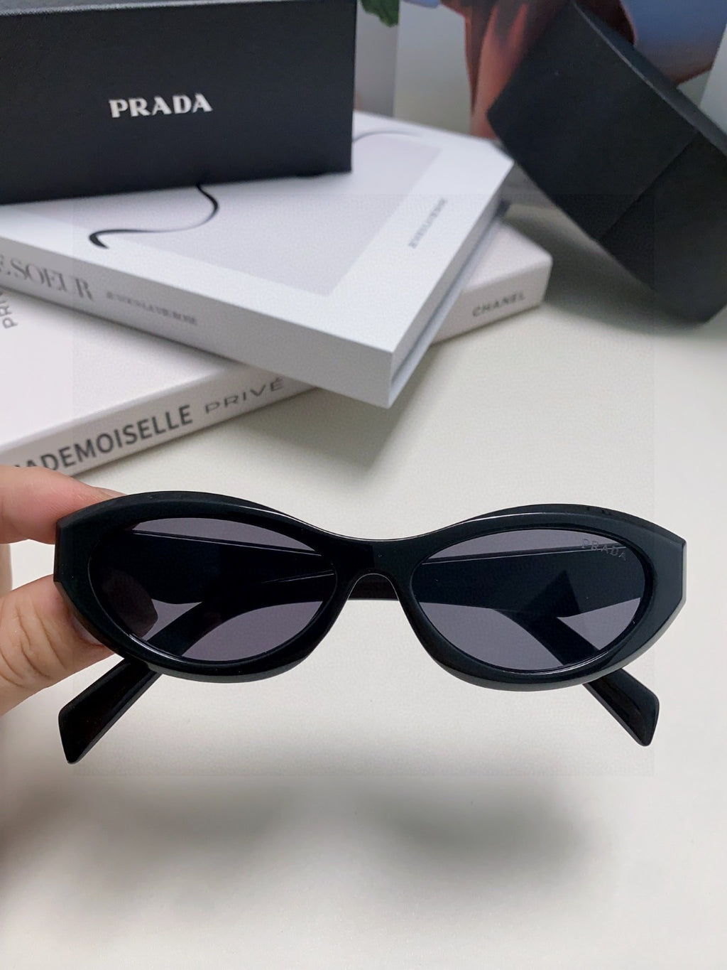 Prada Fashion Silver Lens Sunglasses for Men & Women - 382698 - detail image 2