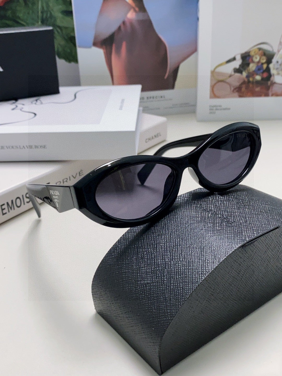 Prada Fashion Silver Lens Sunglasses for Men & Women - 382698 - detail image 5