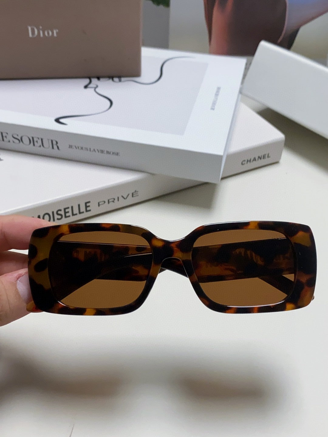 Dior Square Pink Lens Sunglasses for Men & Women - detail image 3