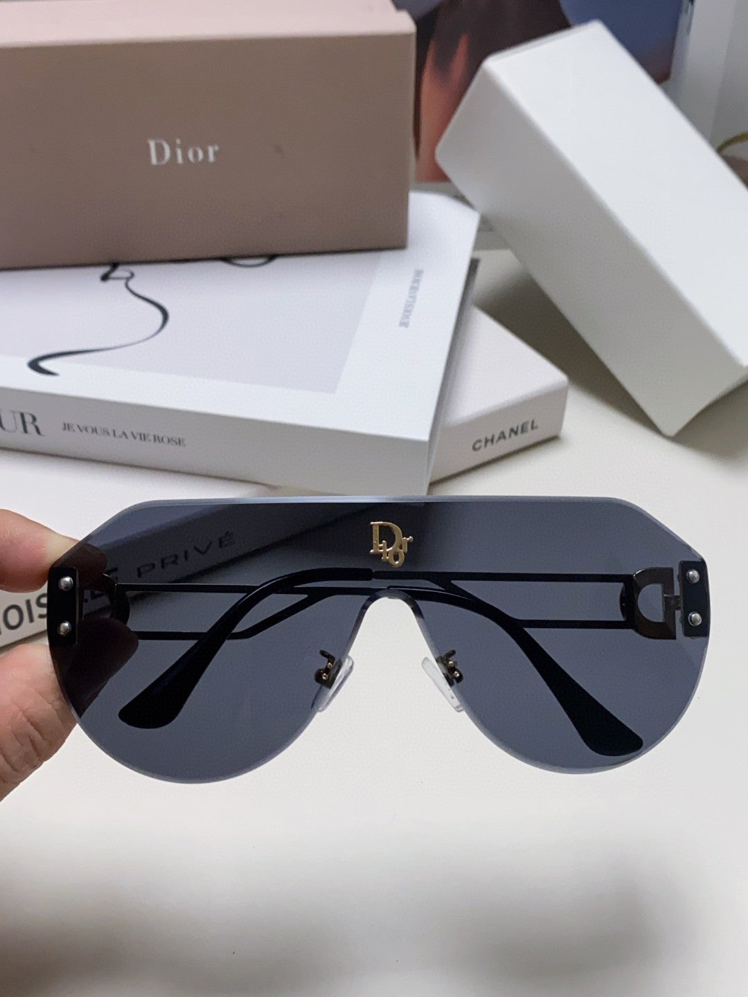 Dior Aviator Blue Lens Sunglasses for Men & Women - detail image 3