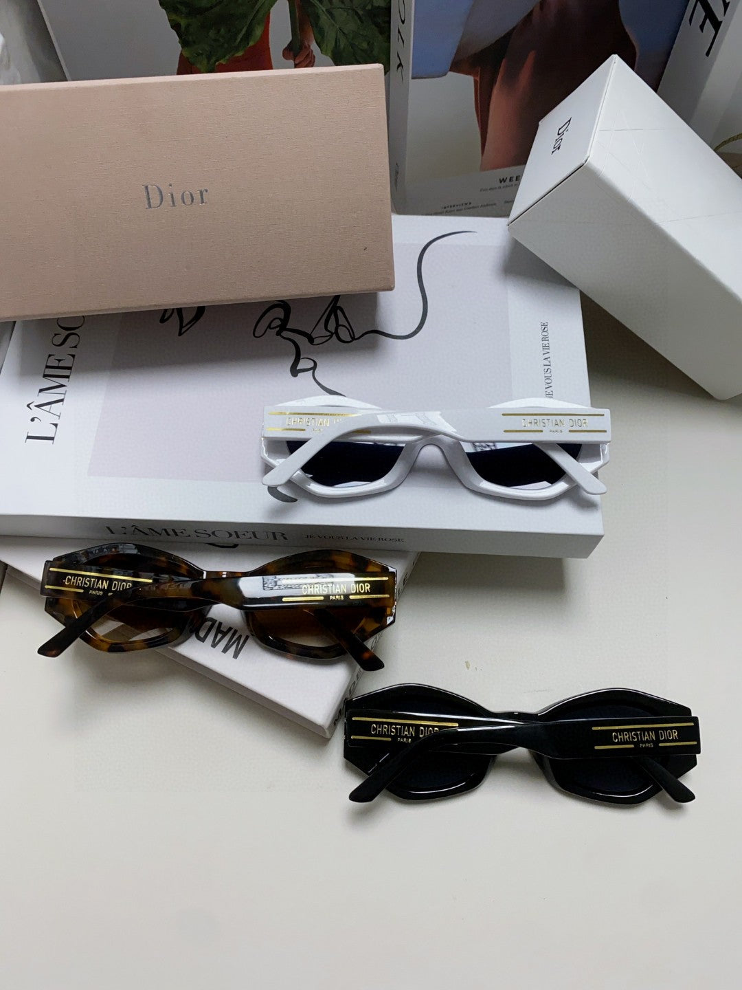 Dior Fashion Gold Lens Sunglasses for Men & Women - 382402 - detail image 8