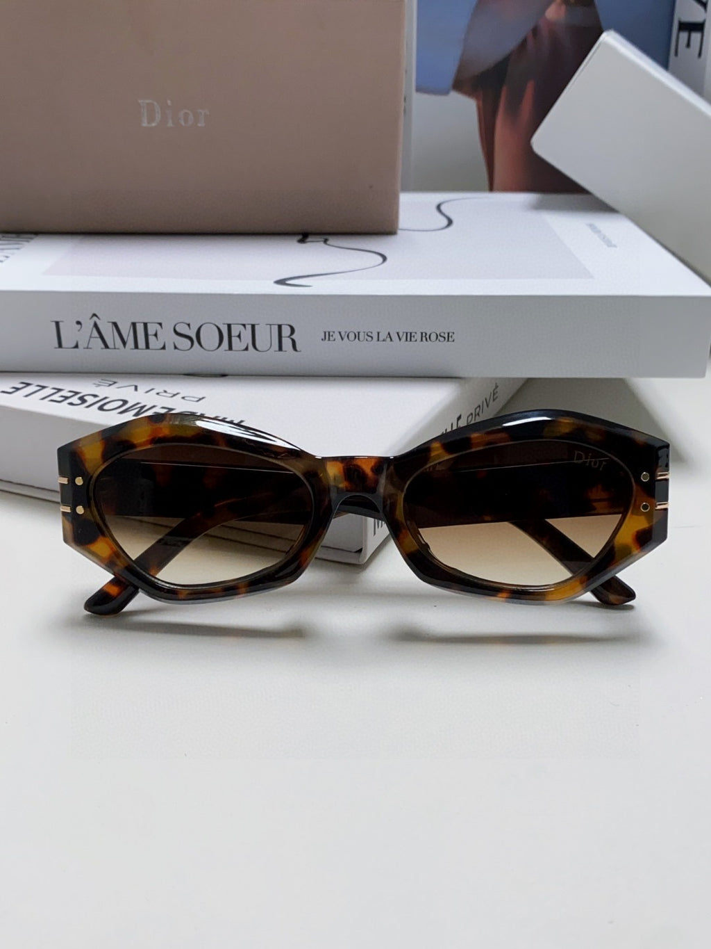 Dior Fashion Brown Lens Sunglasses for Men & Women - 382403 - detail image 6