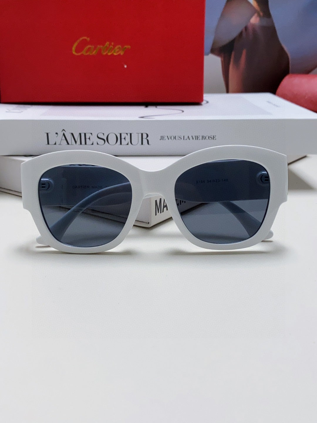 Cartier Cat-Eye Blue Lens Sunglasses for Men & Women - detail image 6