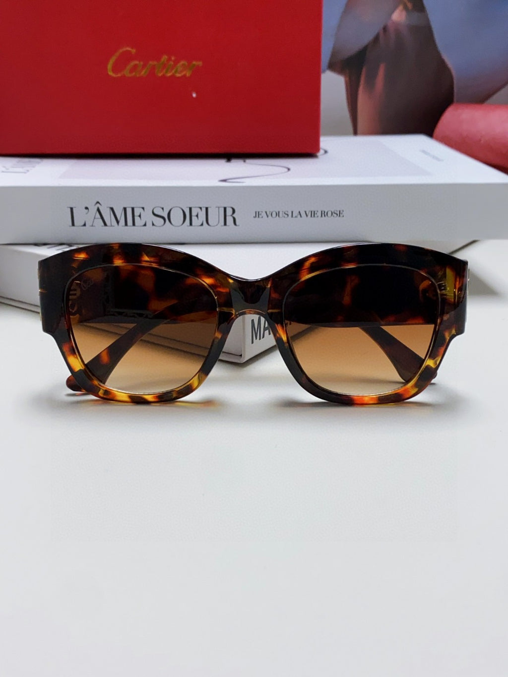 Cartier Cat-Eye Red Lens Sunglasses for Men & Women - 382809 - detail image 8
