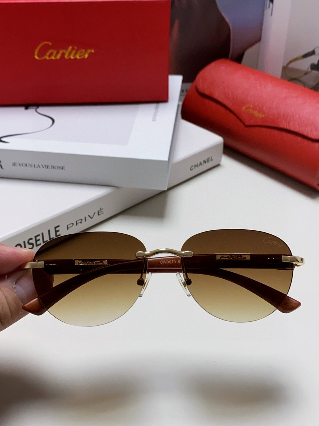 Cartier Lightweight Rimless Gray Lens Sunglasses for Men & Women - 382811 - detail image 3