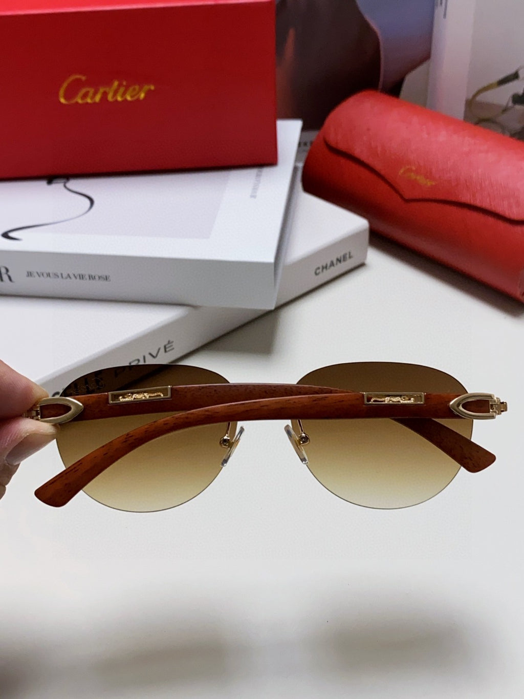 Cartier Lightweight Rimless Gray Lens Sunglasses for Men & Women - 382811 - detail image 4