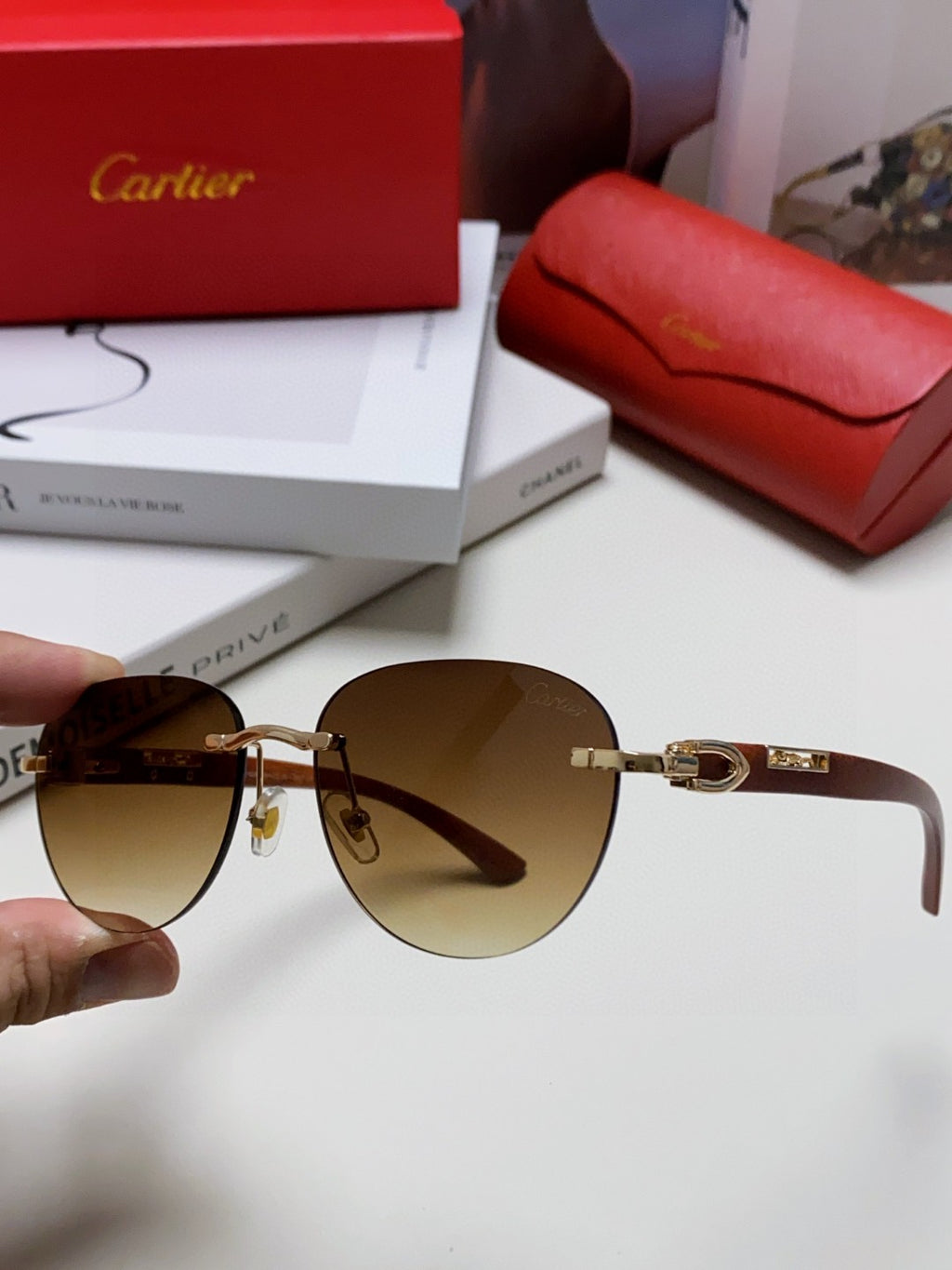 Cartier Lightweight Rimless Gray Lens Sunglasses for Men & Women - 382811 - detail image 5