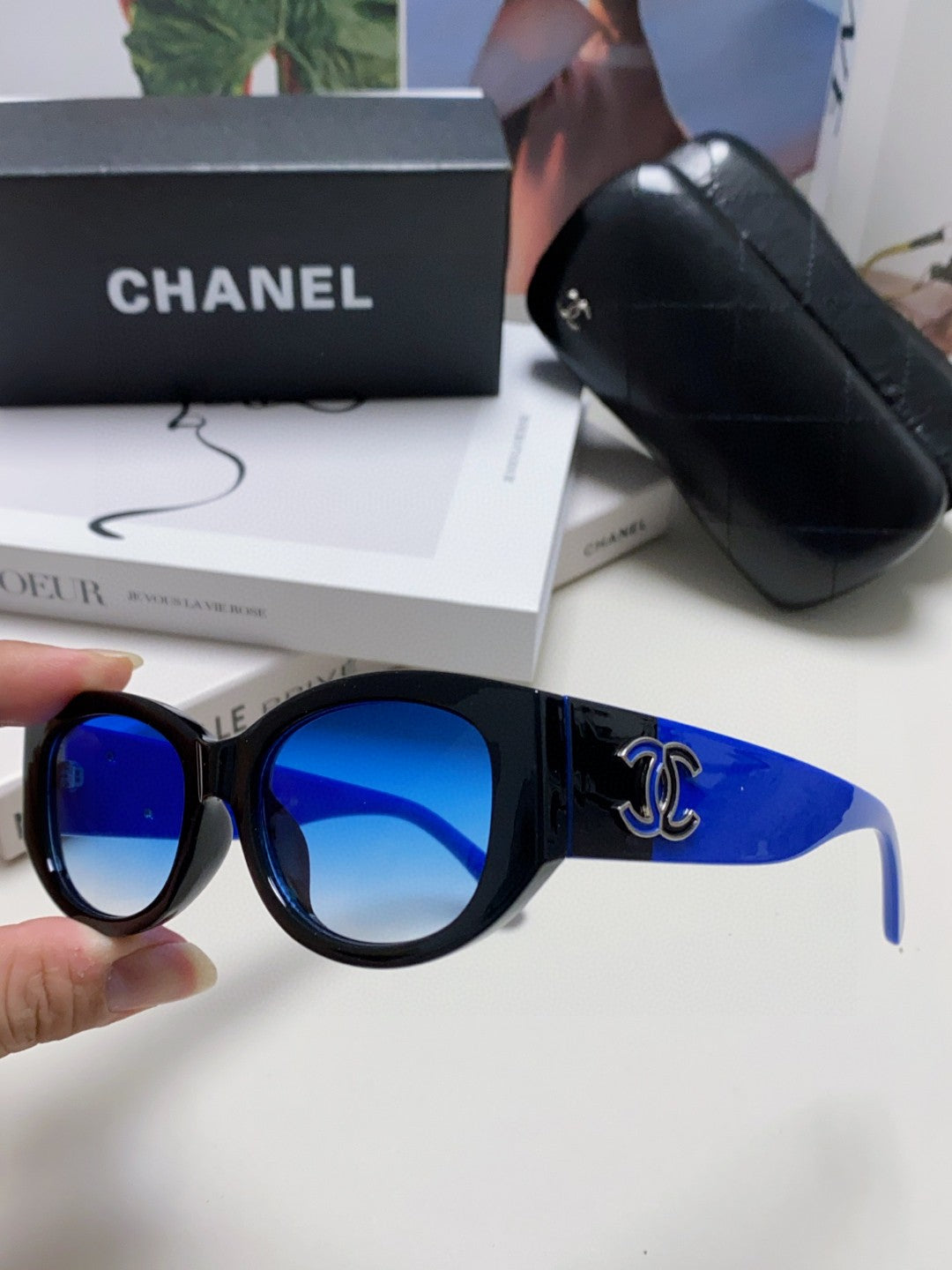 Chanel Oval Blue Lens Sunglasses for Men & Women - 382156 - detail image 5
