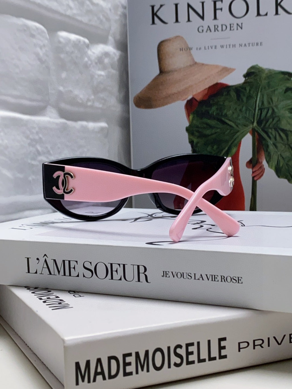 Chanel Oval Gray Lens Sunglasses for Men & Women - 867098 - detail image 4