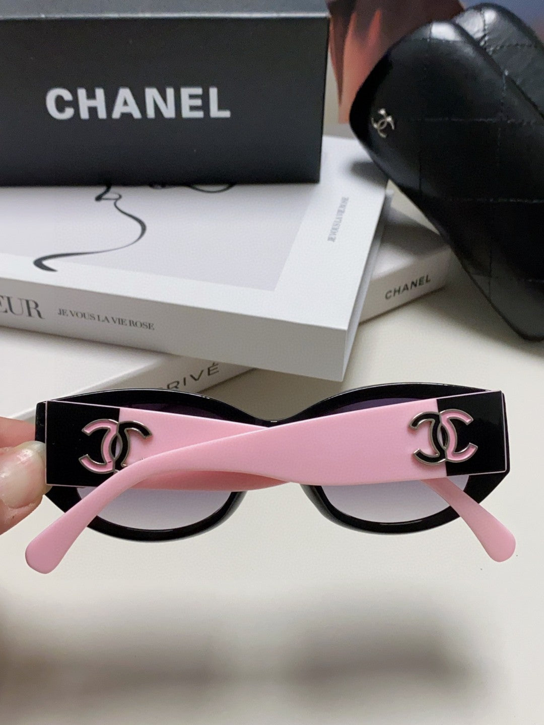 Chanel Oval Gray Lens Sunglasses for Men & Women - 867098 - detail image 6