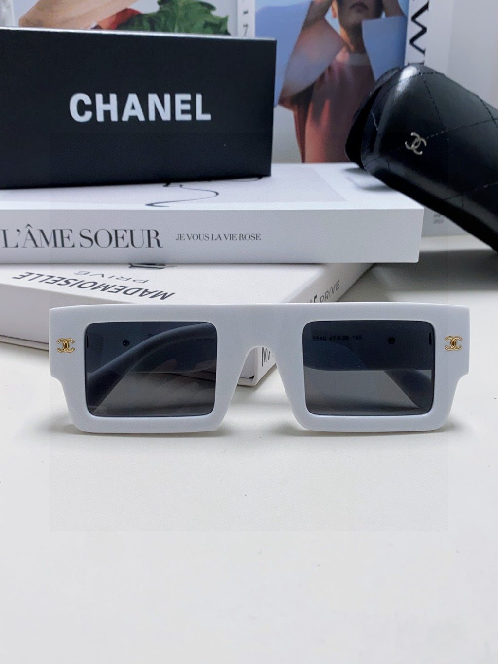 Chanel Square Gray Lens Sunglasses for Men & Women - 382159 - detail image 5