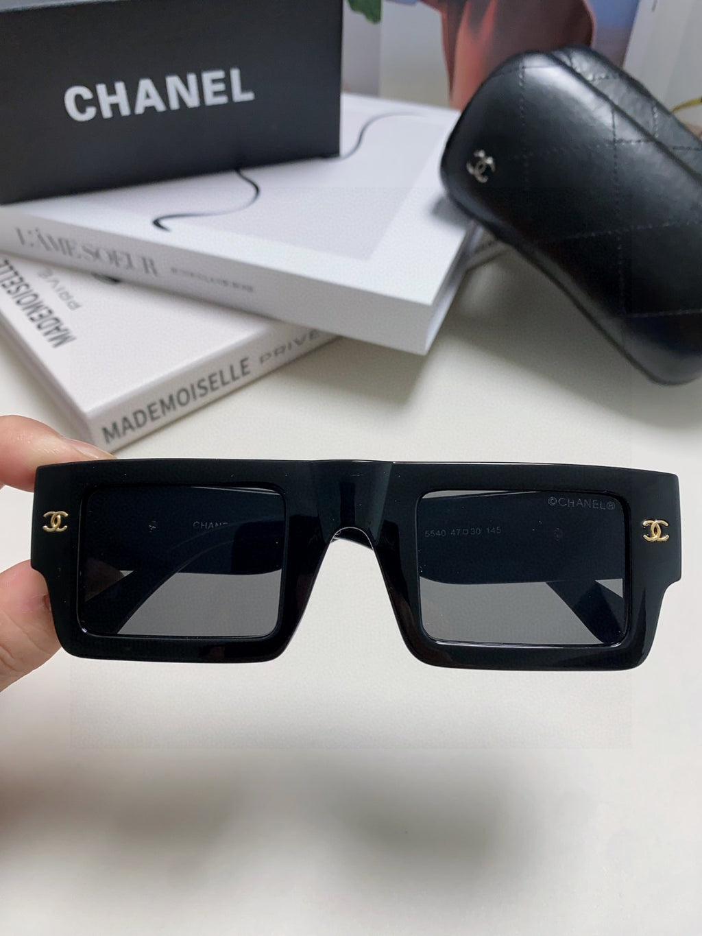 Chanel Square Gray Lens Sunglasses for Men & Women - 382161 - detail image 3