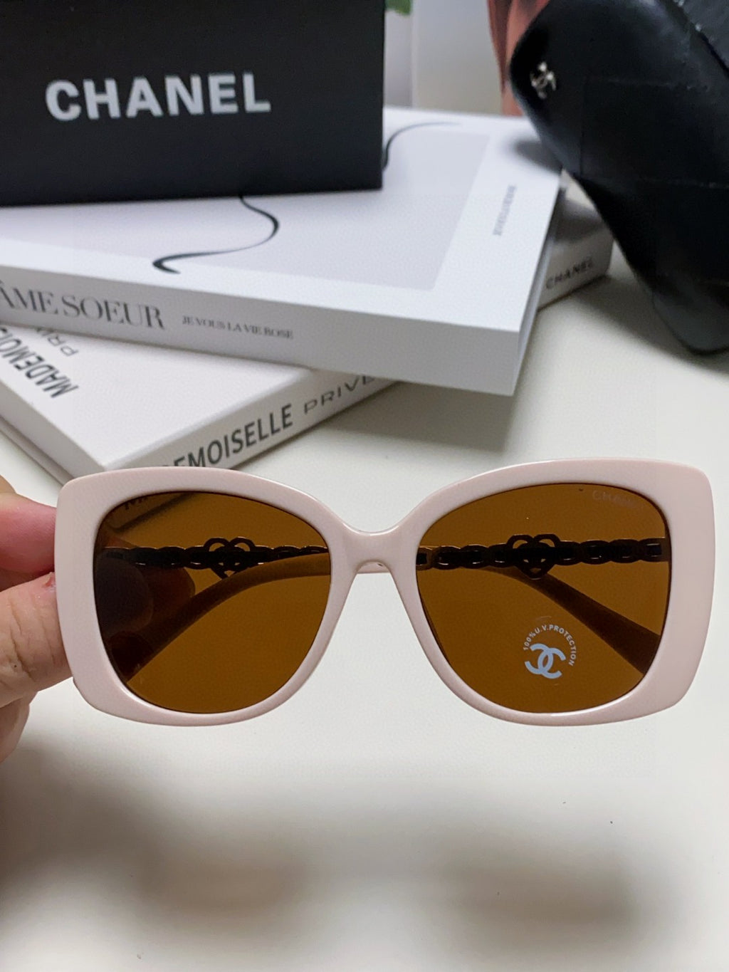 Chanel Metal Cat-Eye Brown Lens Sunglasses for Women - 382163 - detail image 3