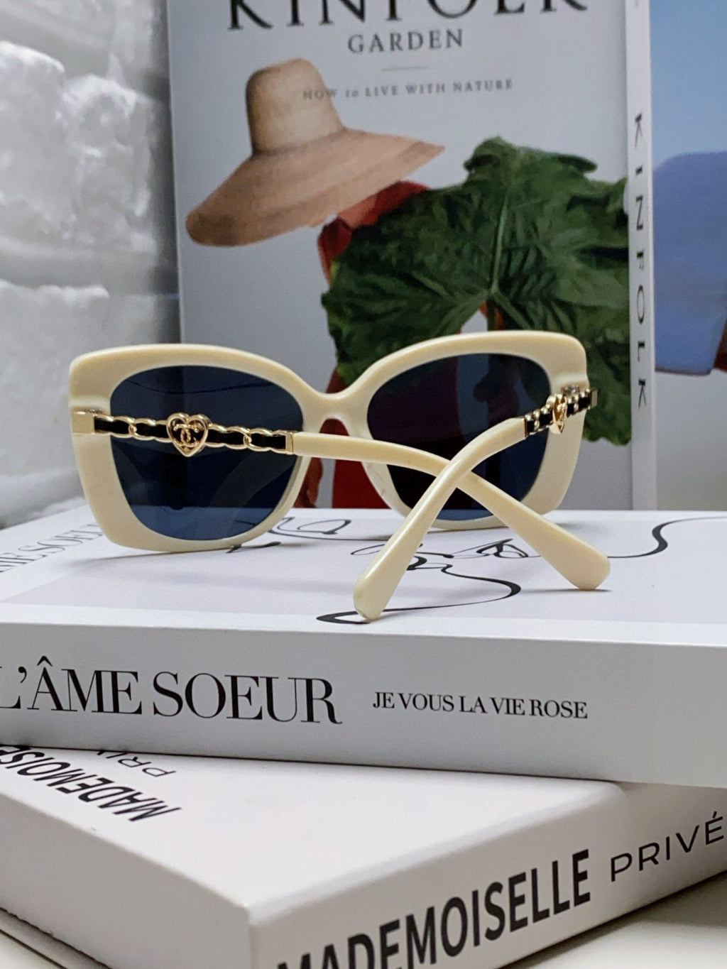 Chanel Metal Cat-Eye Blue Lens Sunglasses for Women - 382164 - detail image 2