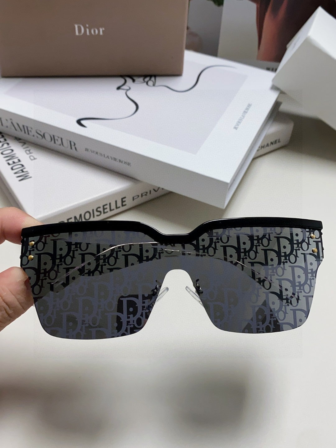 Dior Fashion Red Lens Sunglasses for Men & Women - 382444 - detail image 3