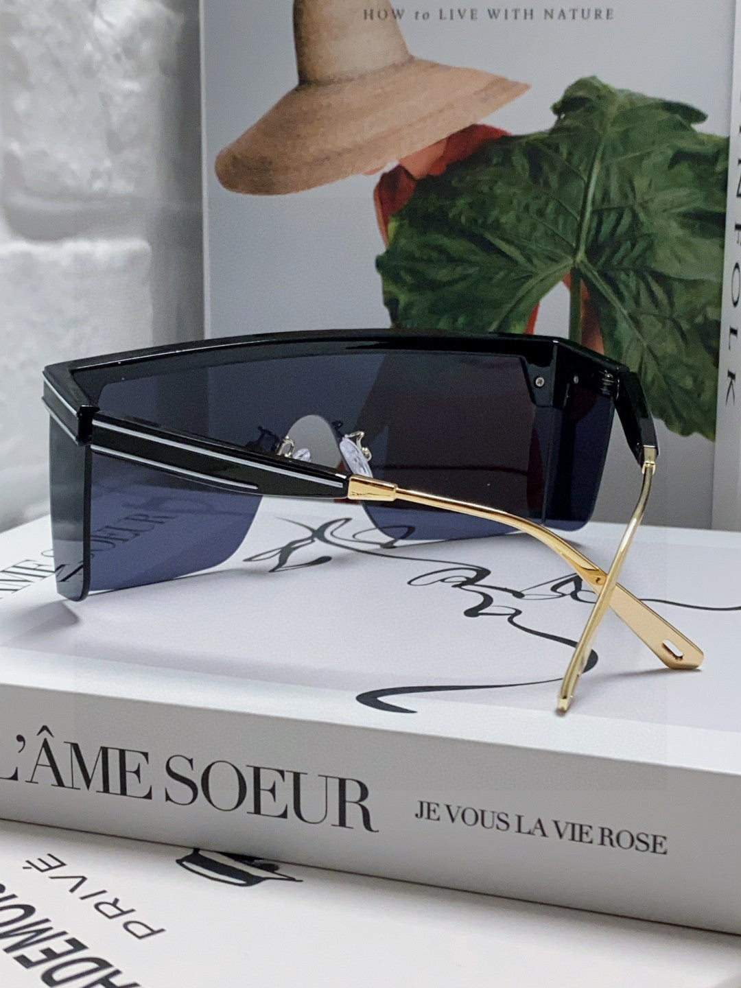 Dior Oversized Gold Lens Sunglasses for Men & Women - detail image 2