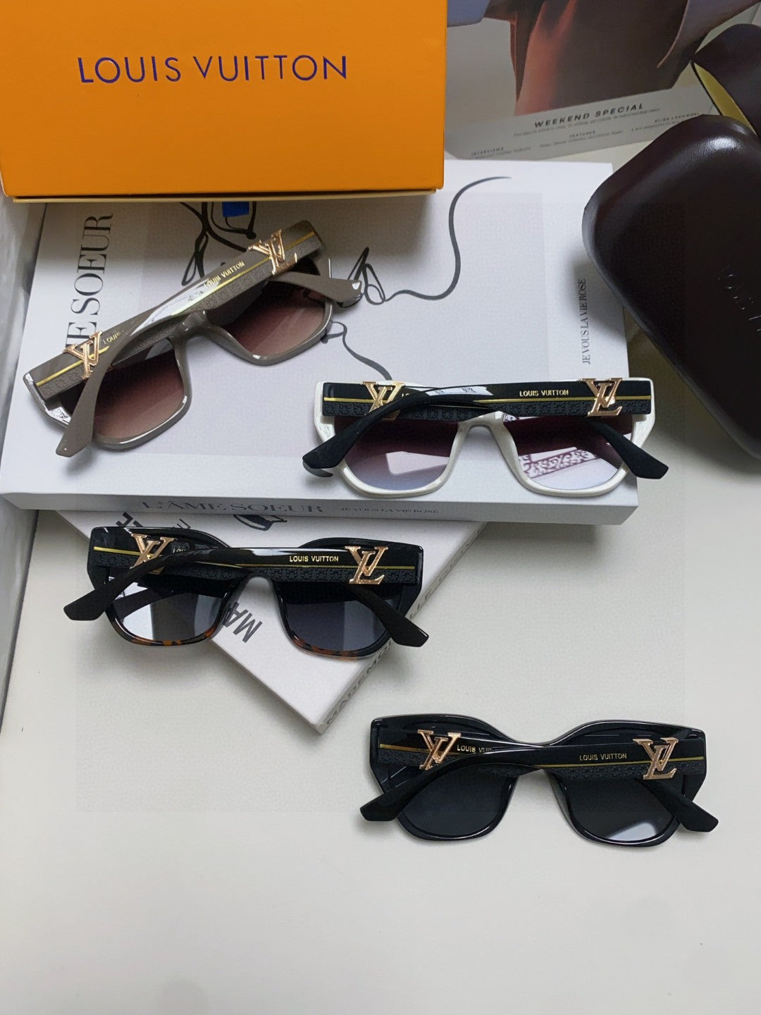 Louis Vuitton Acetate Fashion Gray Lens Sunglasses for Women - 398166 - detail image 8