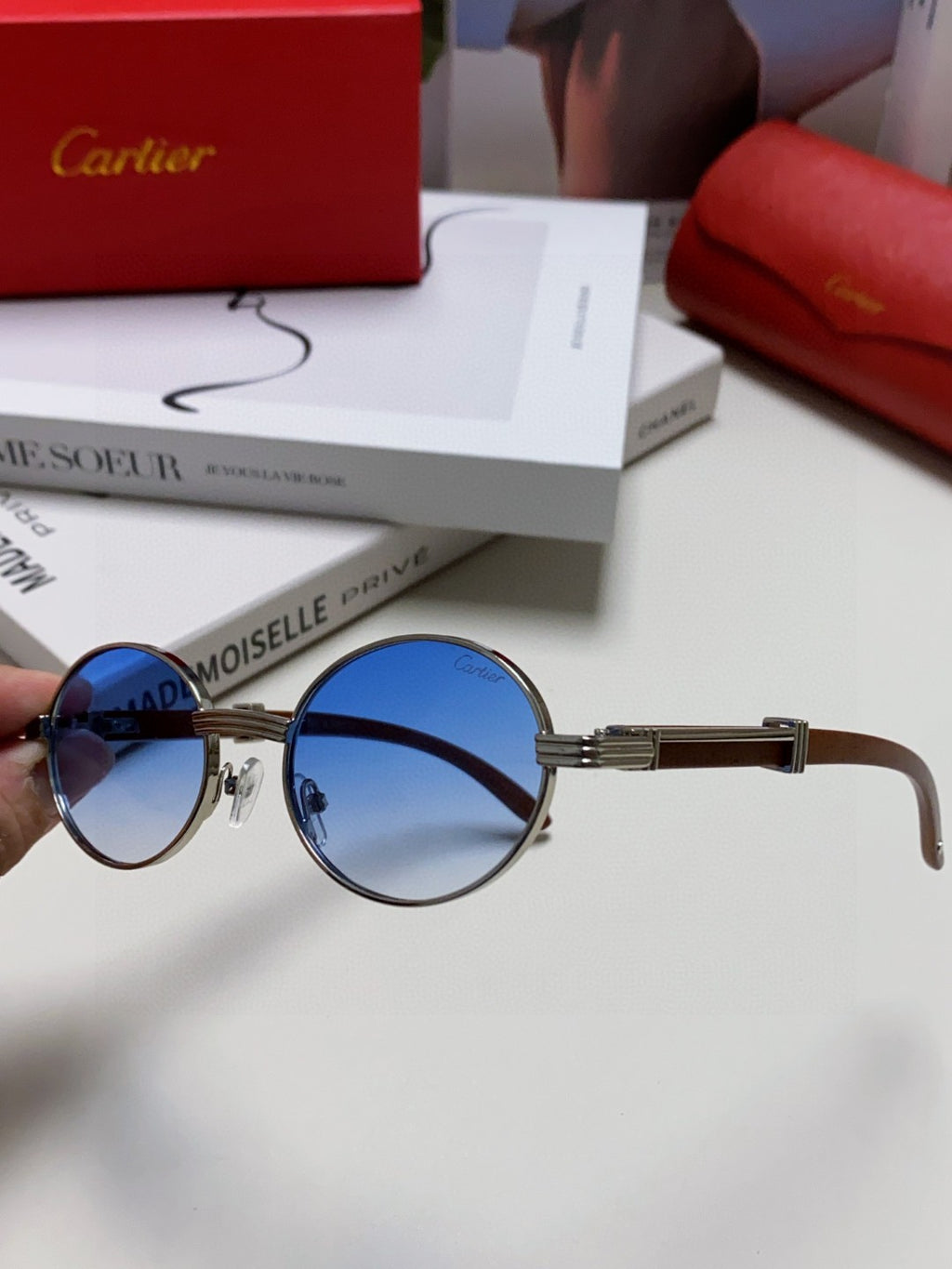 Cartier CT0464S Round Blue Lens Sunglasses for Men & Women - 399028 - detail image 4