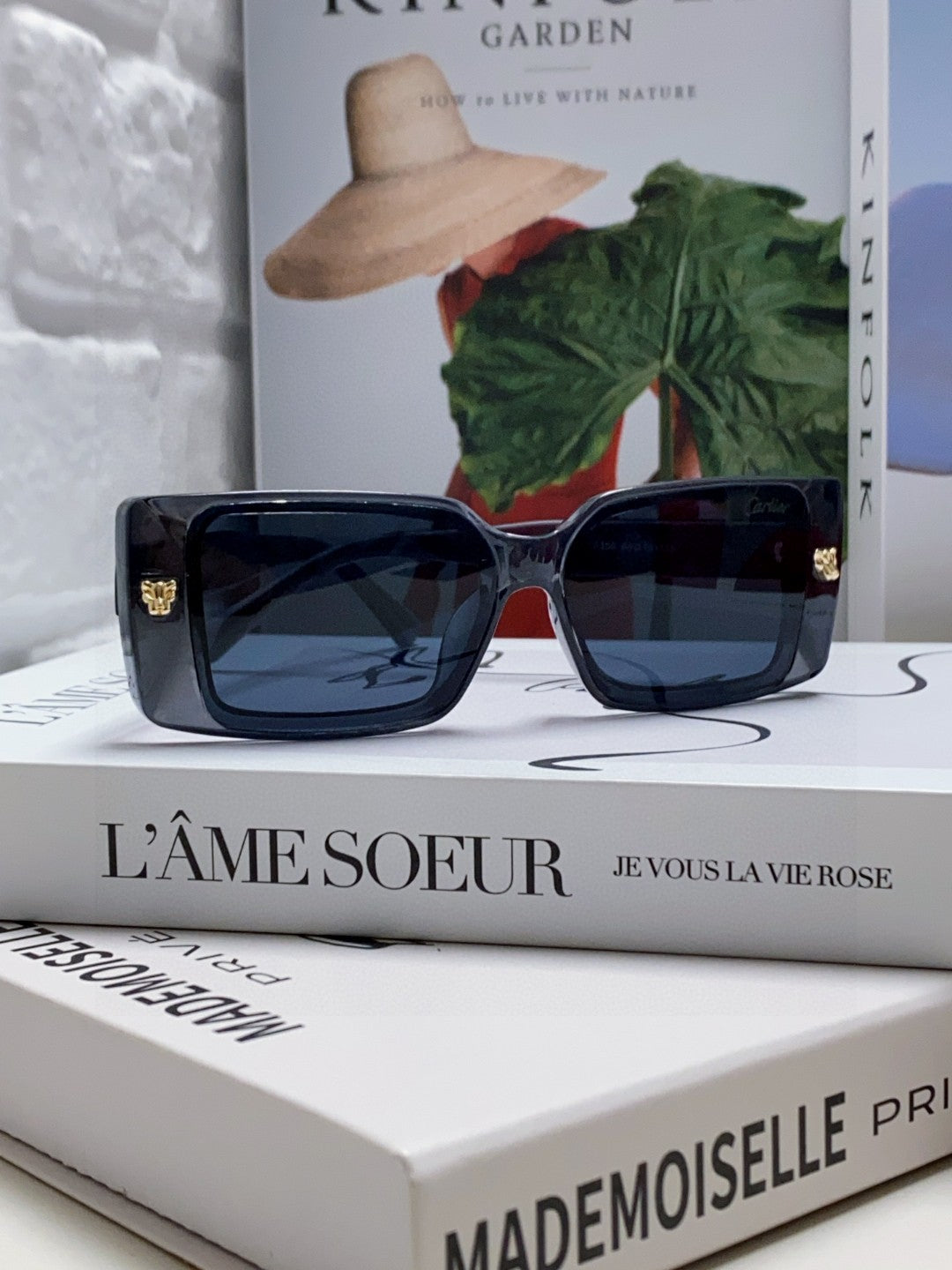 Cartier Fashion Blue Lens Sunglasses for Men & Women - 399036