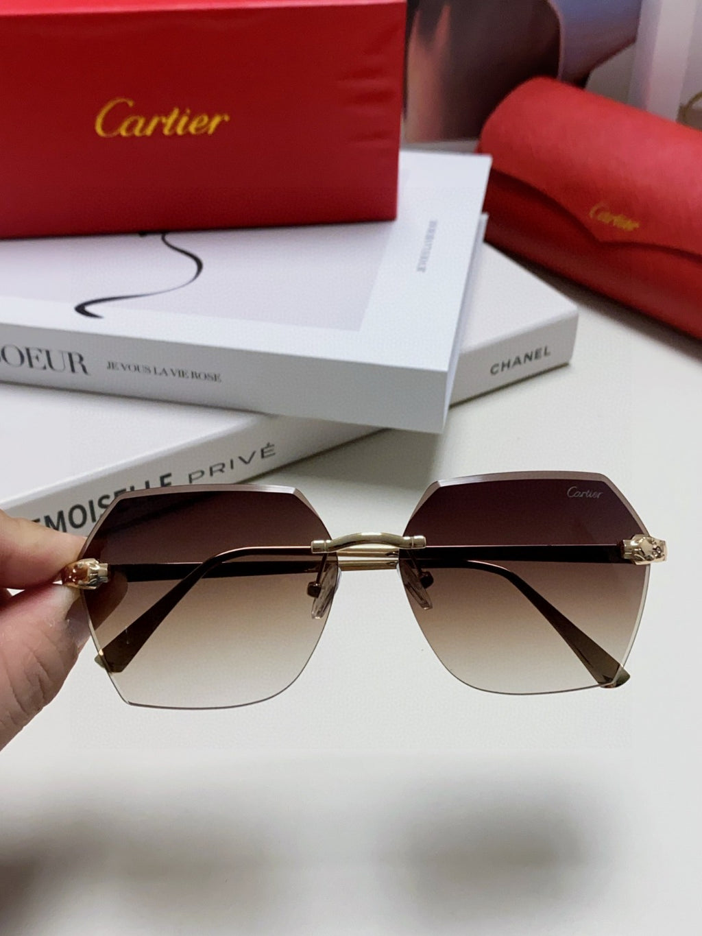Cartier Photochromic Rimless Silver Lens Sunglasses for Men & Women - detail image 2