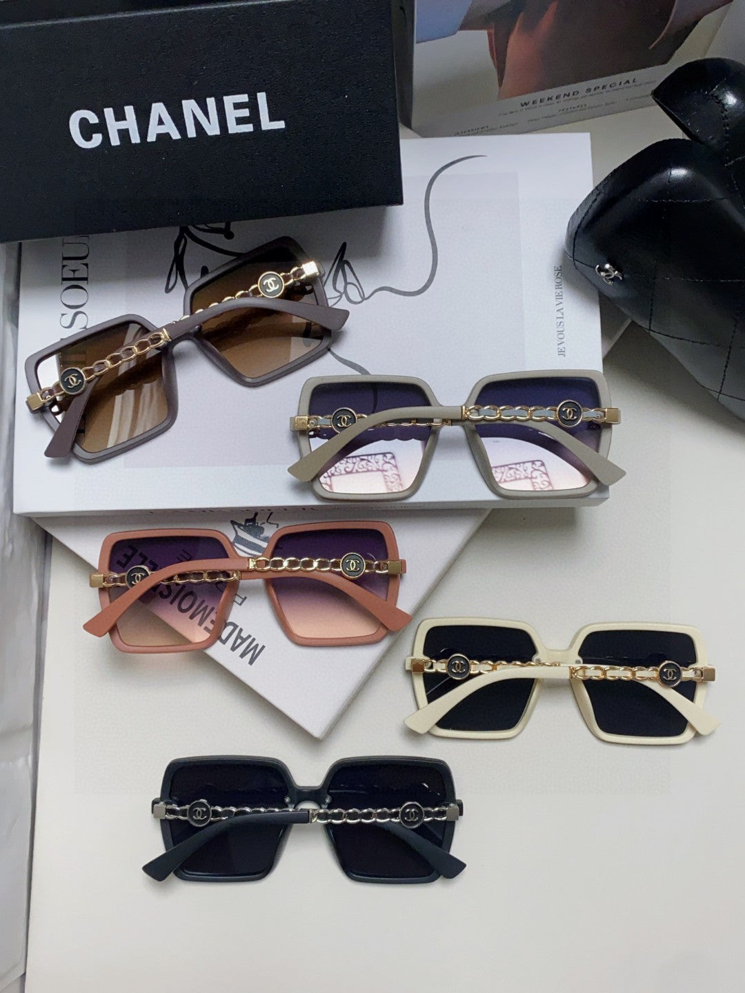 Chanel Polarized Fashion Gray Lens Sunglasses for Women - 867090 - detail image 8