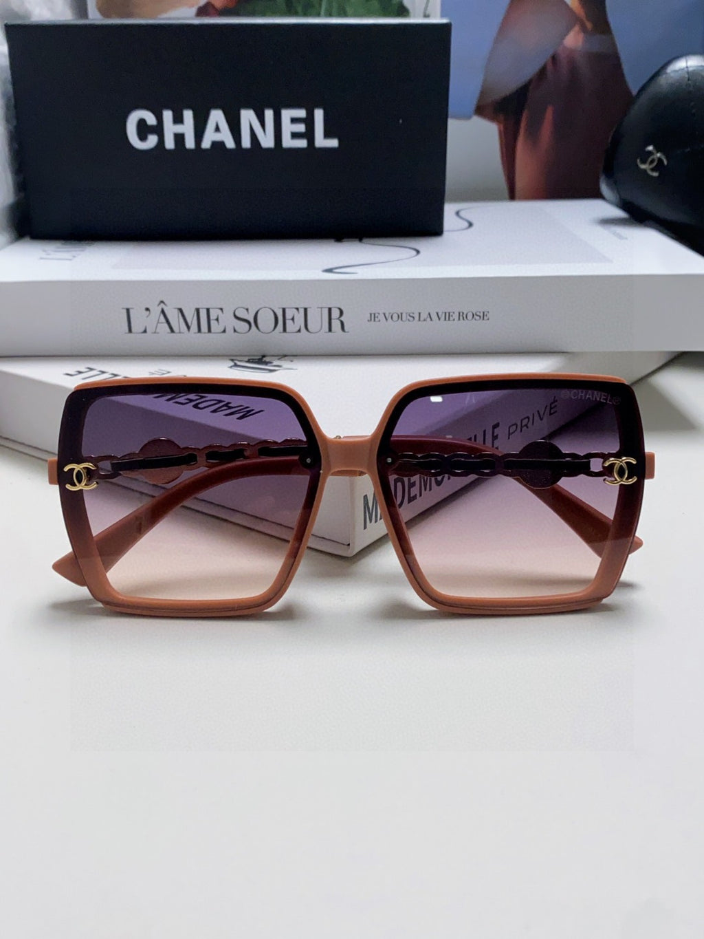 Chanel Polarized Fashion Red Lens Sunglasses for Women - 867091 - detail image 6