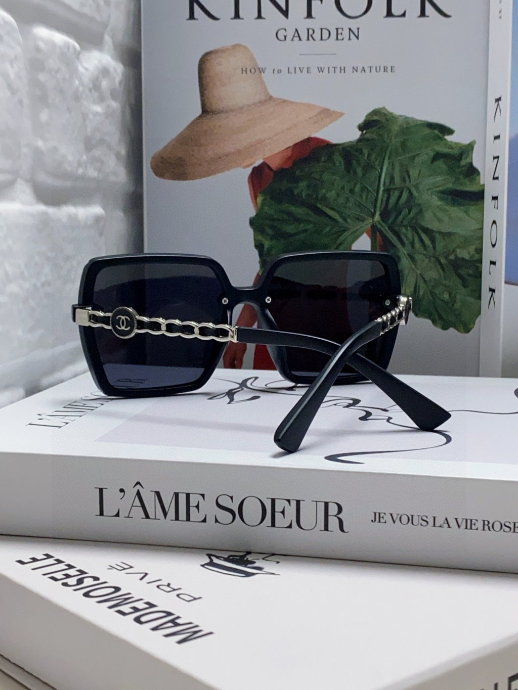 Chanel Polarized Fashion Black Lens Sunglasses for Women - 867093 - detail image 2