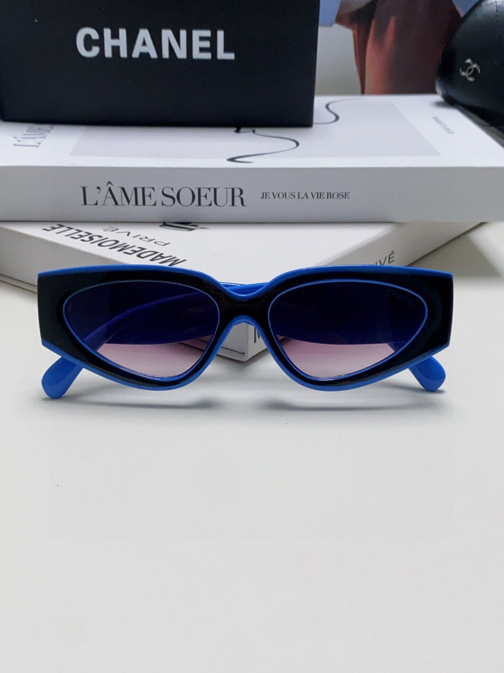Chanel Cat-Eye Blue Lens Sunglasses for Women - 867100 - detail image 6