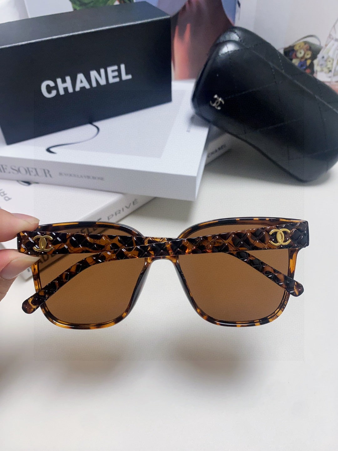 Chanel Square Brown Lens Sunglasses for Men & Women - 867102 - detail image 3