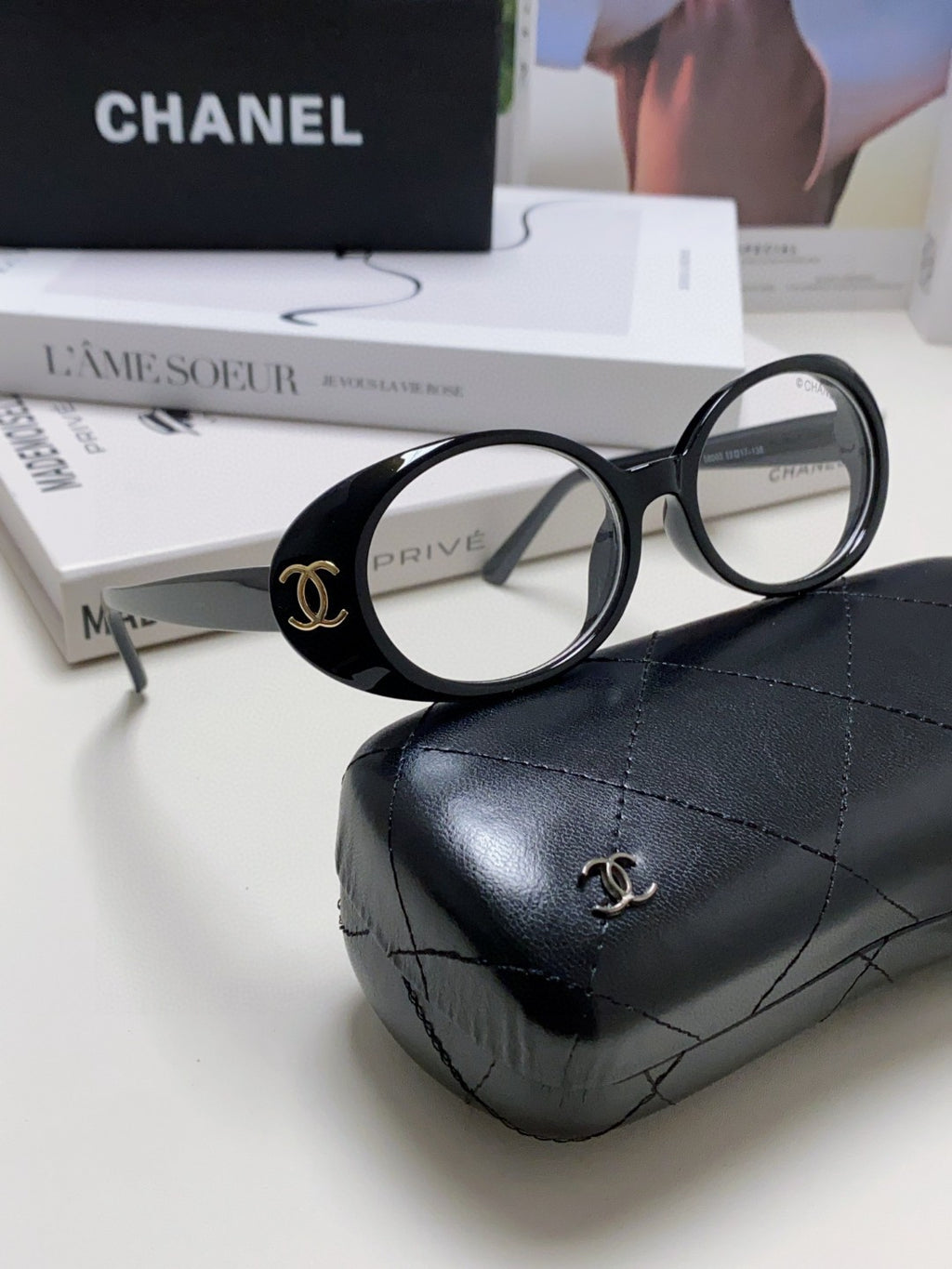 Chanel Polarized Cat-Eye Gray Lens Sunglasses for Women - 867104 - detail image 7