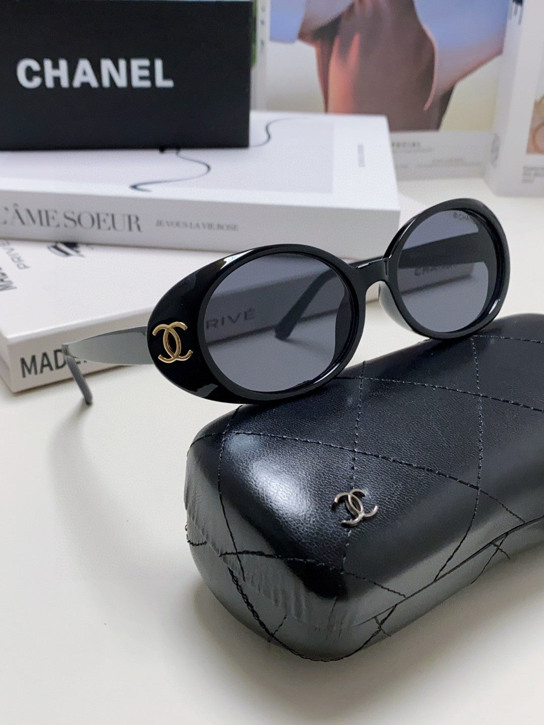 Chanel Polarized Cat-Eye Gray Lens Sunglasses for Women - 867107 - detail image 7