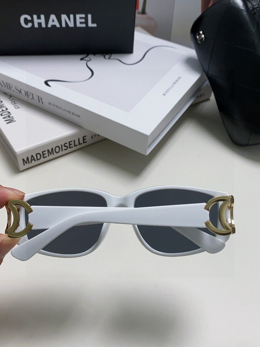 Chanel Metal Fashion Blue Lens Sunglasses for Men & Women - 867109 - detail image 4