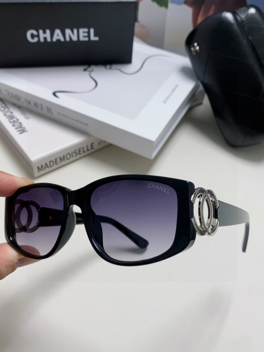 Chanel Metal Fashion Silver Lens Sunglasses for Men & Women - 867110 - detail image 5