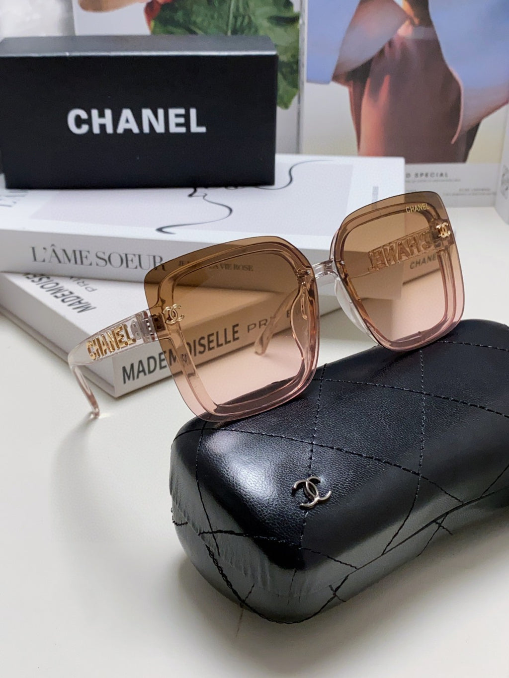Chanel Fashion Red Lens Sunglasses for Men & Women - 431688 - detail image 7