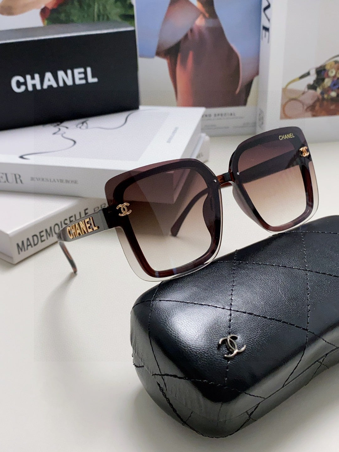 Chanel Fashion Red Lens Sunglasses for Men & Women - 866960 - detail image 7