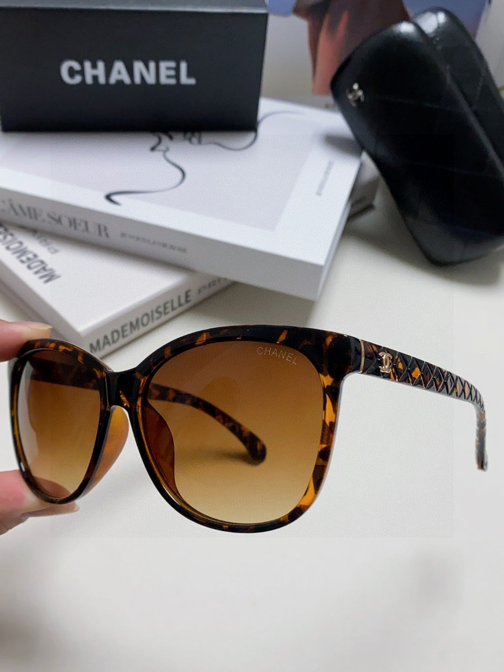 Chanel Cat-Eye Brown Lens Sunglasses for Men & Women - 866962 - detail image 5