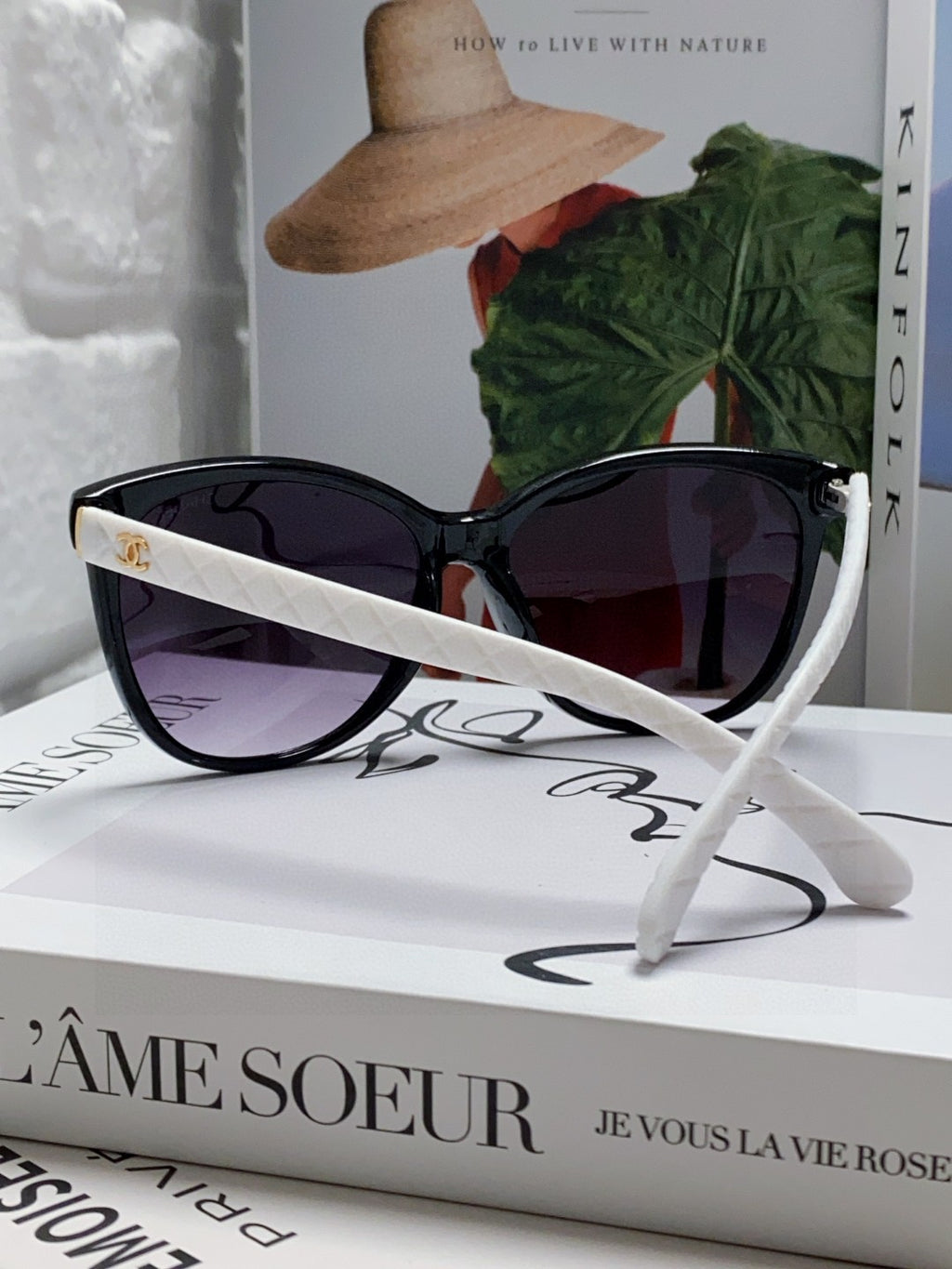 Chanel Cat-Eye Purple Lens Sunglasses for Men & Women - 866964 - detail image 2