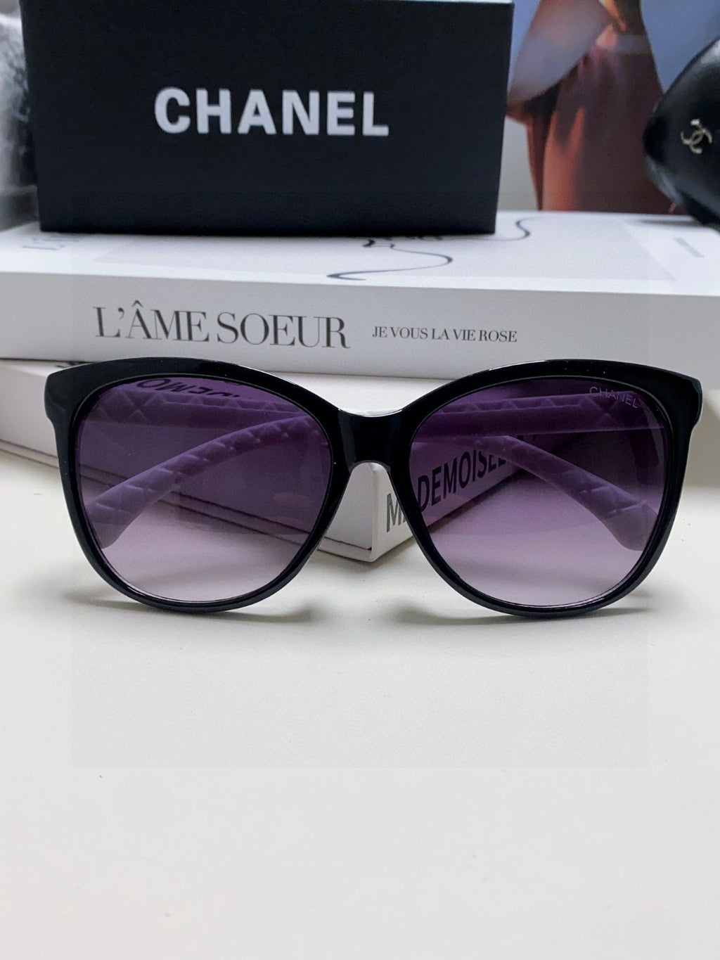 Chanel Cat-Eye Purple Lens Sunglasses for Men & Women - 866964 - detail image 6