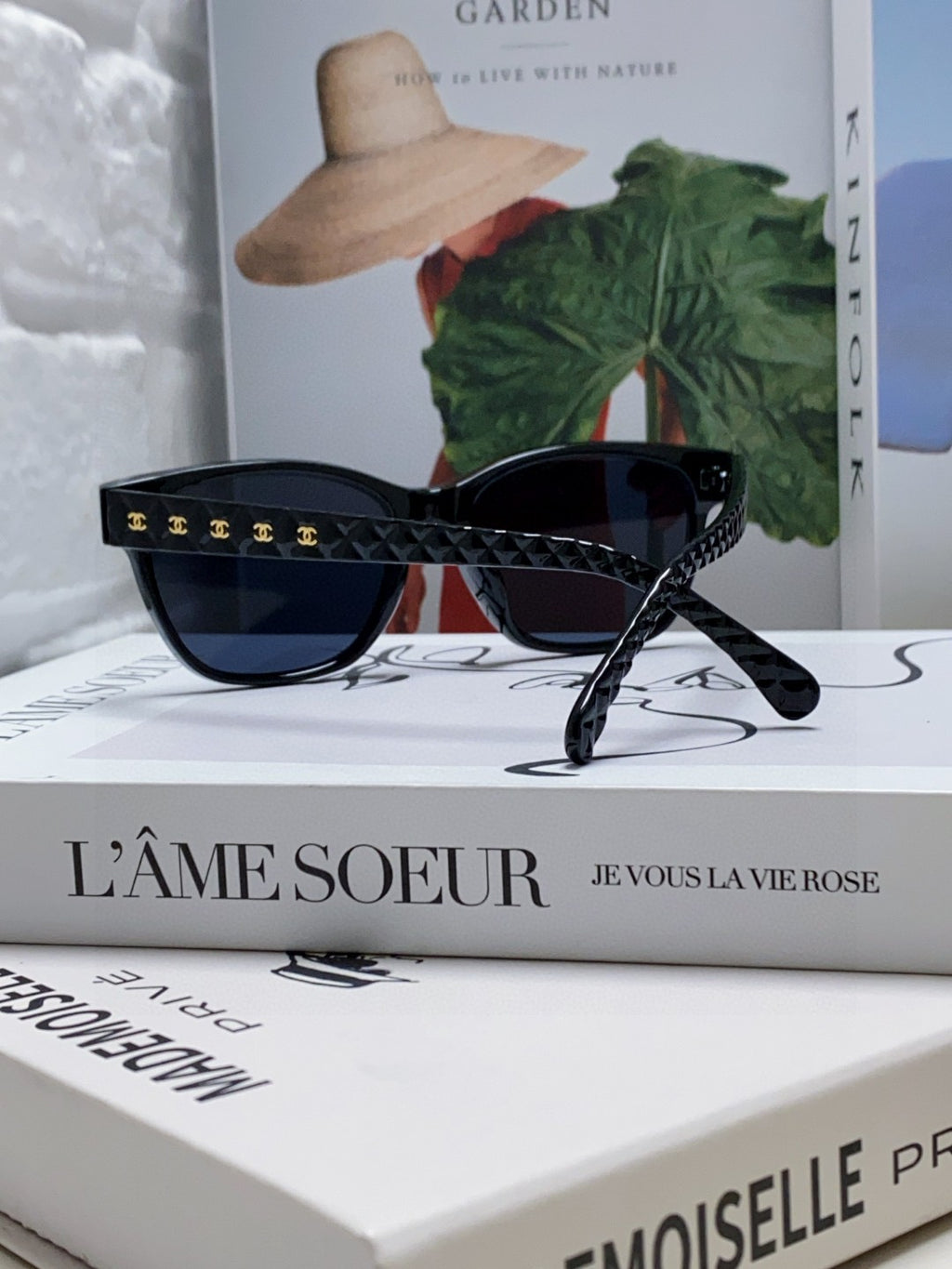 Chanel CH5484 Fashion Black Lens Sunglasses for Men & Women - detail image 4