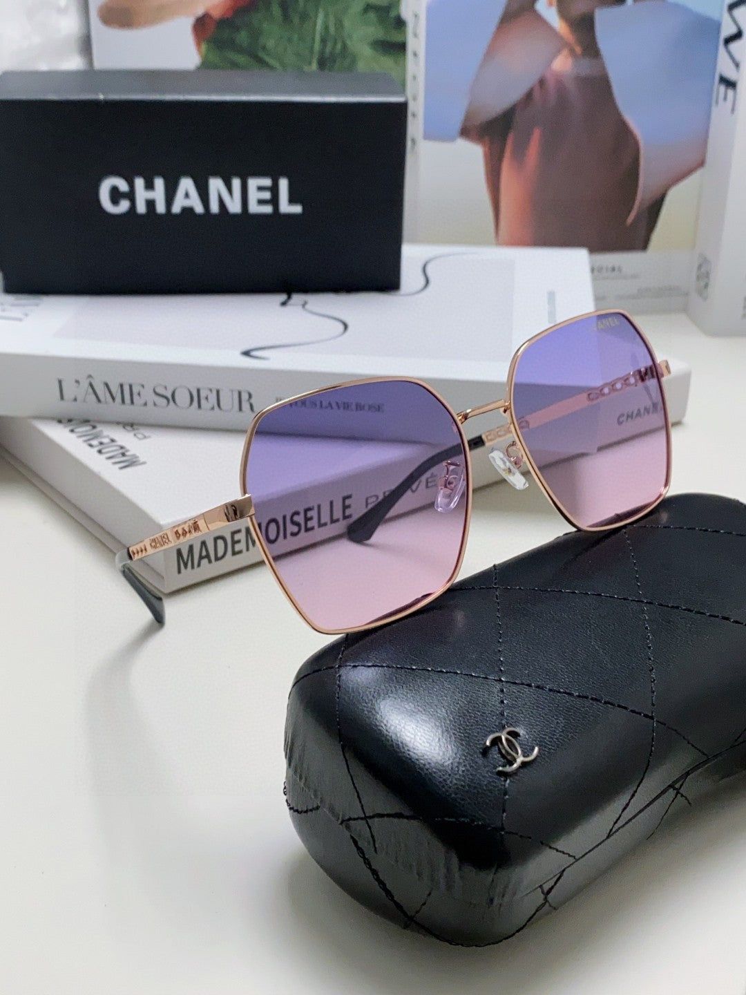 Chanel Metal Oversized Purple Lens Sunglasses for Men & Women - 866968 - detail image 6