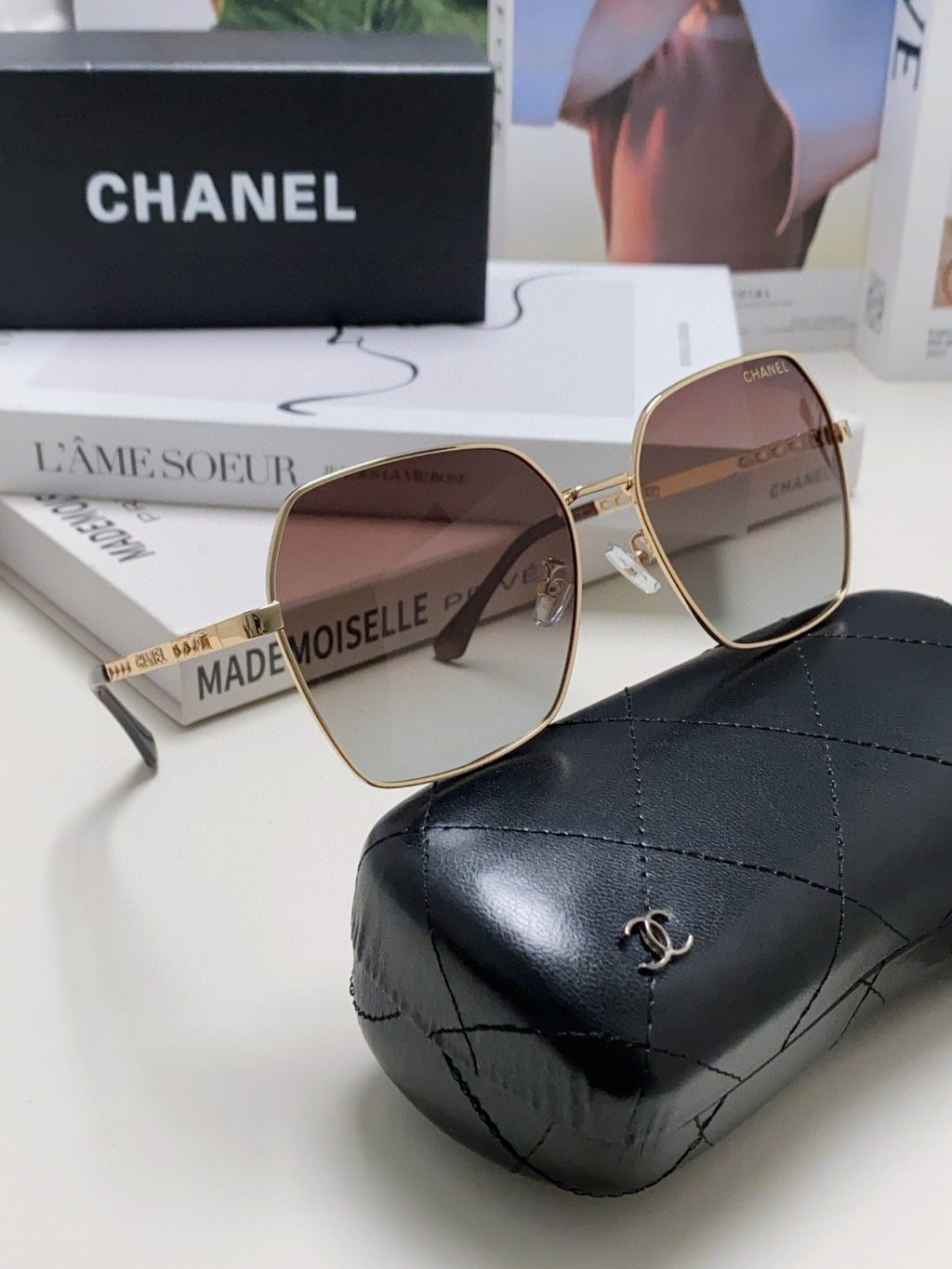 Chanel Metal Oversized Red Lens Sunglasses for Men & Women - 866969 - detail image 4