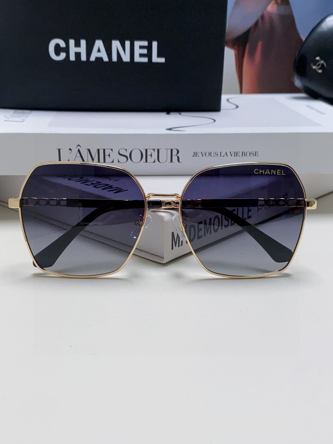 Chanel Metal Oversized Silver Lens Sunglasses for Men & Women - 866970 - detail image 5