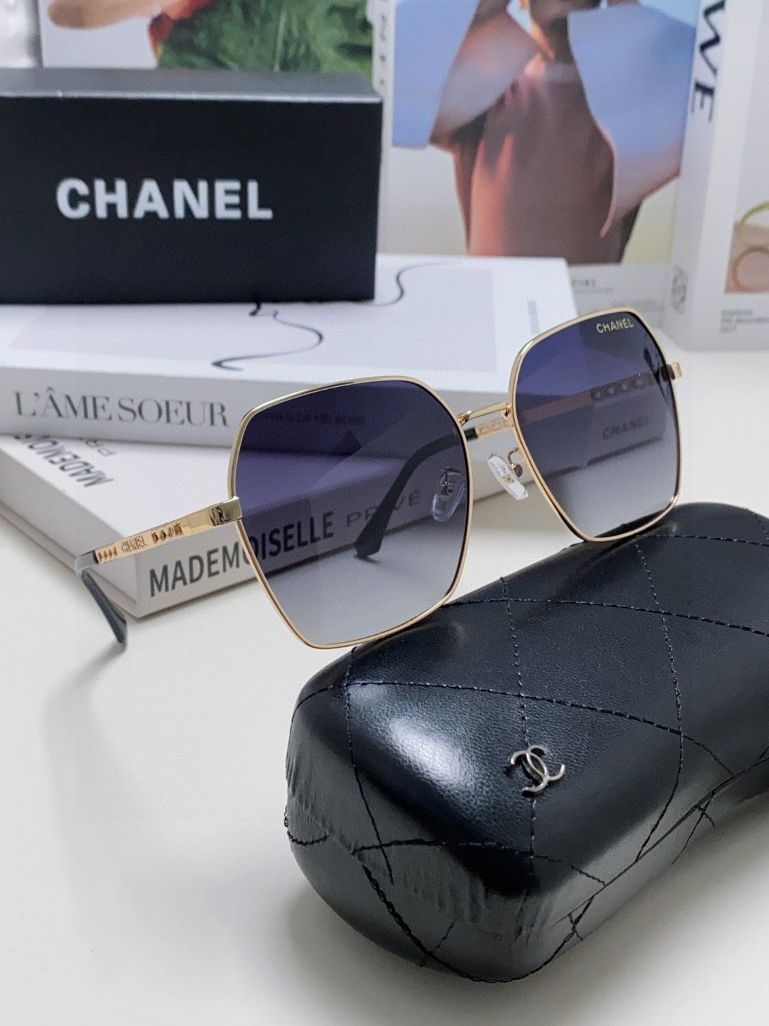 Chanel Metal Oversized Silver Lens Sunglasses for Men & Women - 866970 - detail image 6